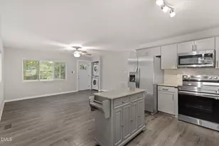 1403 E Club Blvd, Durham, NC 27704 - Photo 9