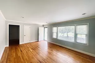 2511 Parrish St, Burlington, NC 27215 - Photo 9