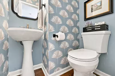 3731 Yorktown Place, Raleigh, NC 27609 - Photo 17