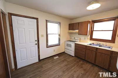 615 W Main Street, Carrboro, NC 27510 - Photo 7