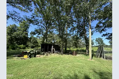 1894 Glovers Church Road, Bennett, NC 27208 - Photo 19