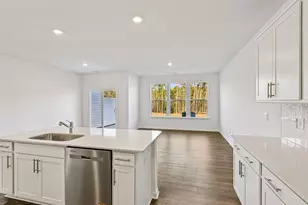 1946 Hinesley Dr, Durham, NC 27703 - Photo 5