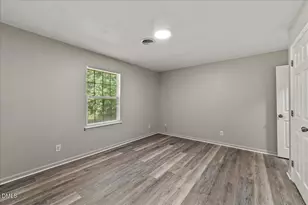1630 Oxford Rd, Henderson, NC 27536 - Photo 11
