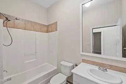 311 E Davis Street, Smithfield, NC 27577 - Photo 21