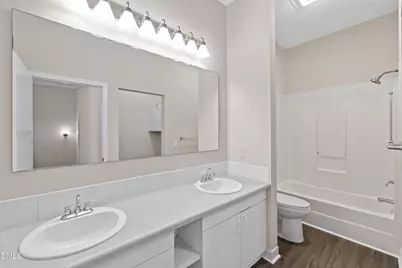 311 E Davis Street, Smithfield, NC 27577 - Photo 31