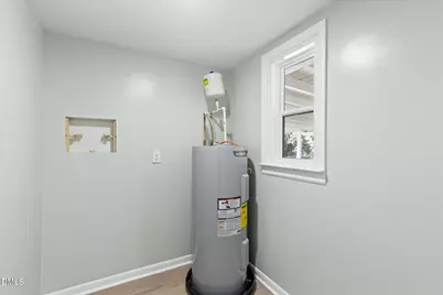 409 W Dr. Martin Luther King Jr. Way, Selma, NC 27576 - Photo 23