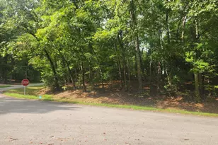 421 Shawnee Dr, Louisburg, NC 27549 - Photo 1