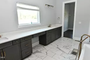 794 Cobb Rd, Benson, NC 27504 - Photo 13