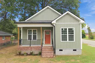 925 Branch St, Rocky Mount, NC 27801 - Photo 1