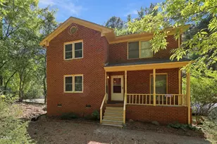 371 Umstead Dr, Chapel Hill, NC 27516 - Photo 1
