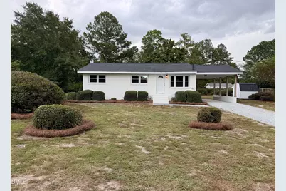 102 Anne Street, Dunn, NC 28334 - Photo 1