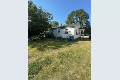 201 W Granville Street, Dunn, NC 28334 - Photo 3
