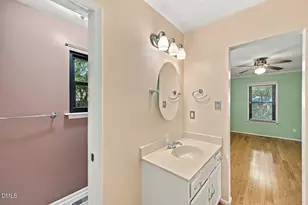 5609 Groomsbridge Ct, Raleigh, NC 27612 - Photo 25