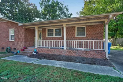 2611 NW Nottingham Road NW, Wilson, NC 27896 - Photo 3