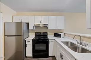 2714 Big Oak St, Raleigh, NC 27610 - Photo 13