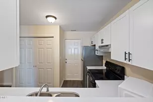 2714 Big Oak St, Raleigh, NC 27610 - Photo 17