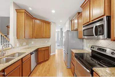 8331 Primanti Boulevard, Raleigh, NC 27612 - Photo 9