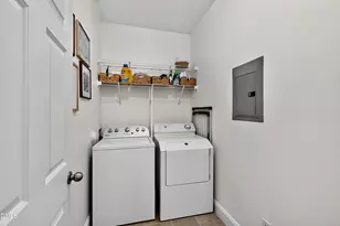 673 Highpark Ln, Raleigh, NC 27608 - Photo 25