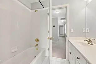 207 Magnolia Bloom Ct, Cary, NC 27519 - Photo 31