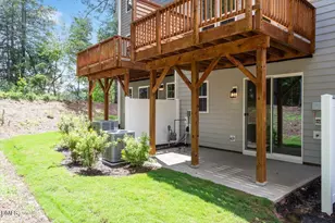 1111 Blackthorn Ln, Durham, NC 27703 - Photo 27