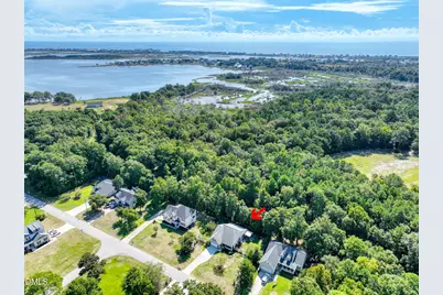 1407 Chadwick Shores Drive, Sneads Ferry, NC 28460 - Photo 33