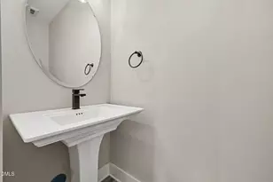 1107 Simmons St, Durham, NC 27701 - Photo 21