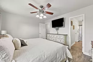 214 Fred McLeod Ln, Coats, NC 27521 - Photo 17