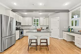 405 Jewell Dr, Chapel Hill, NC 27516 - Photo 9