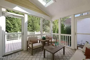 405 Jewell Dr, Chapel Hill, NC 27516 - Photo 33