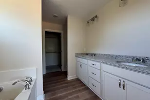 55 Hagood St, Smithfield, NC 27577 - Photo 11