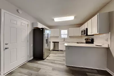 262 Santee Circle, Fuquay-Varina, NC 27526 - Photo 3