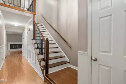 6424 Meadow View Drive, Raleigh, NC 27609 - Photo 5