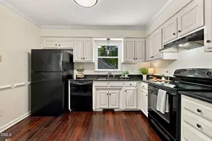 4116 Cary Oaks Dr, Apex, NC 27539 - Photo 9