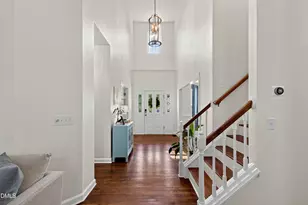 100 Leblanc Ct, Cary, NC 27513 - Photo 9
