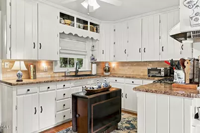 118 Fairfield Circle, Dunn, NC 28334 - Photo 5