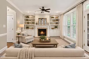 2909 Whitehart Ln, Raleigh, NC 27606 - Photo 9