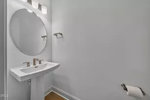 143 Rivulet Ct, Cary, NC 27519 - Photo 17