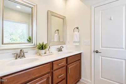 4956 Highcroft Drive, Cary, NC 27519 - Photo 17