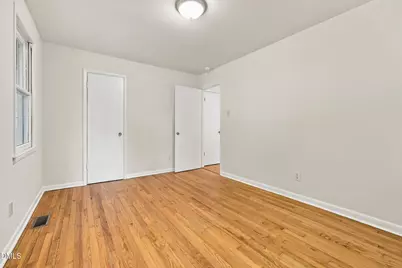 404 Longleaf Drive, Chapel Hill, NC 27517 - Photo 13