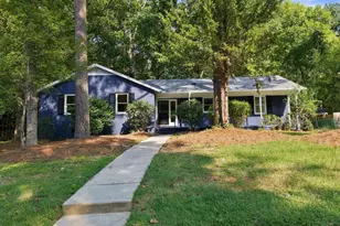 404 Longleaf Dr, Chapel Hill, NC 27517 - Photo 1
