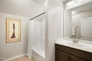 801 Churton Pl, Cary, NC 27518 - Photo 23
