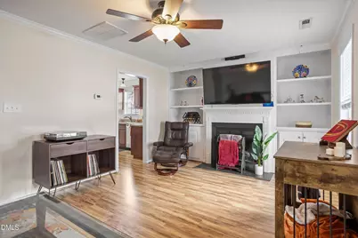 113 Gatwick Court, Clayton, NC 27520 - Photo 11