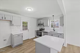 1408 Bacon St, Durham, NC 27707 - Photo 9