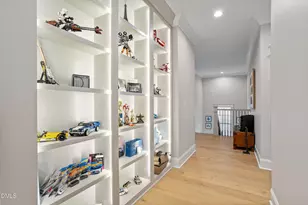 315 Dartmouth Rd, Raleigh, NC 27609 - Photo 33
