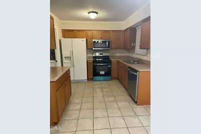121 Arbuckle Lane, Cary, NC 27511 - Photo 5