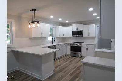 414 Canady Street, Clayton, NC 27520 - Photo 5