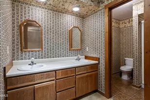 4918 Connell Dr, Raleigh, NC 27612 - Photo 25