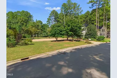 404 W Franklin Street, Zebulon, NC 27597 - Photo 3