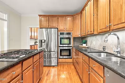 5601 N Hawthorne Way, Raleigh, NC 27613 - Photo 19