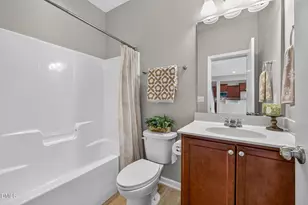 10 Crawford Ct, Durham, NC 27703 - Photo 11